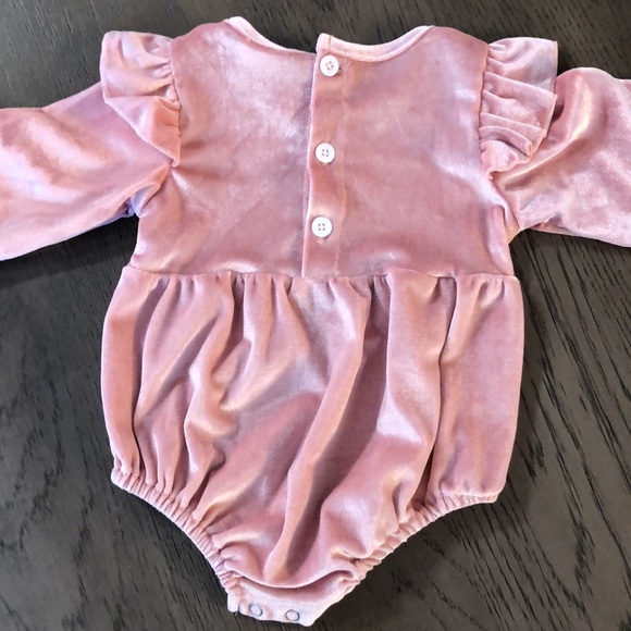 Baby girl My First Easter outfit - Picture 4 of 5